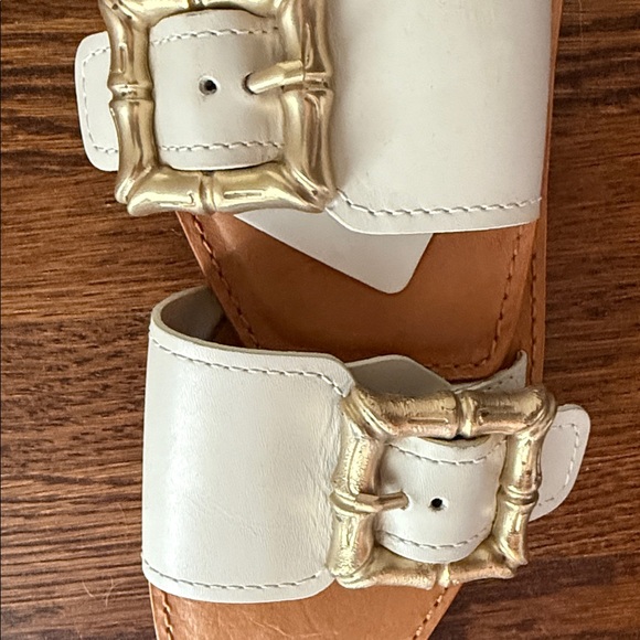 SCHUTZ  Enola Women's Cream leather sandle with Gold buckle size 8 - Picture 5 of 6